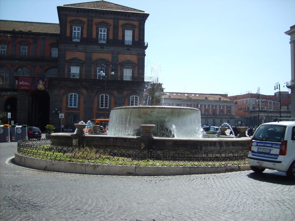 Апартаменты Sognando Napoli Экстерьер фото